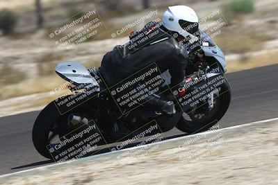 media/Sep-21-2025-TrackDaz (Sun) [[277c75b276]]/B Group/1220pm (Turn 2)/